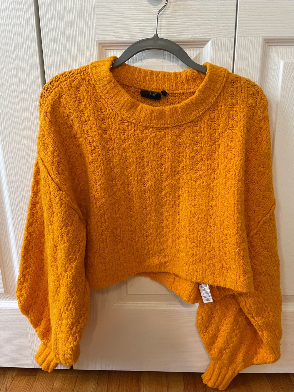 Urban Outfitters Cropped Cable-Knit Sweater - Orange